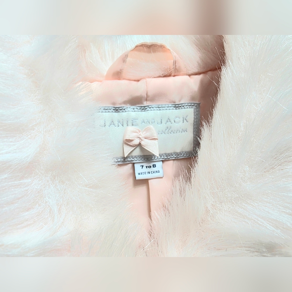 Janie & Jack "Blush Beauty" blush pink faux fur capelet - Picture 3 of 7